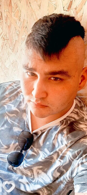 Александр, 25, Макеевке — анкета №1369323