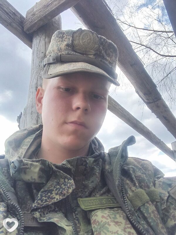 Максим, 24, Саратове — анкета №1369537