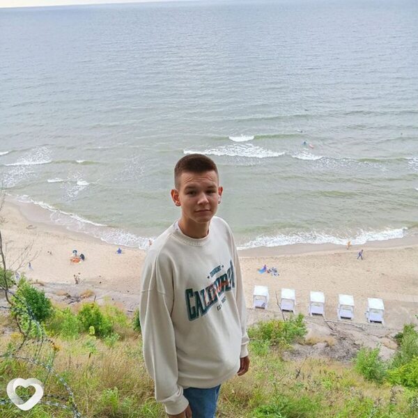 Егор, 20, Санкт-Петербурге — анкета №1370287