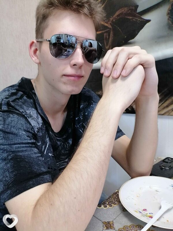 Андрей, 22, Ярославле — анкета №1371059