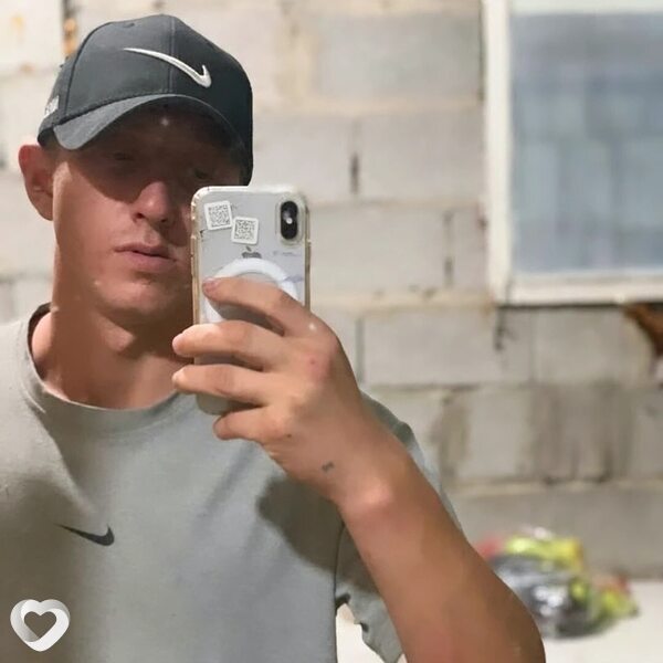 Максим, 26, Бишкек — анкета №1371585