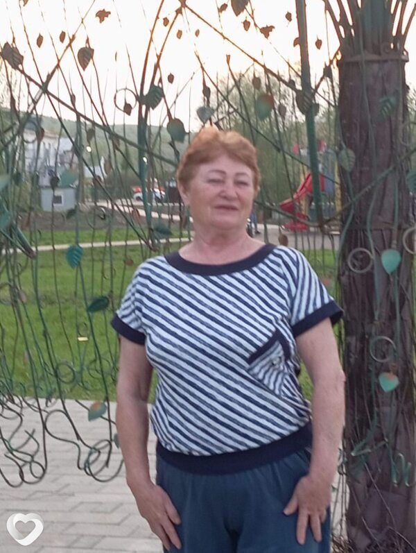 Людмила, 64, Горно-Алтайске — анкета №1371673
