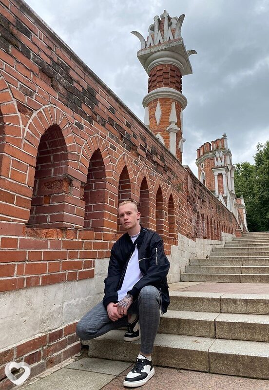 Артем, 26, Санкт-Петербурге — анкета №1371629