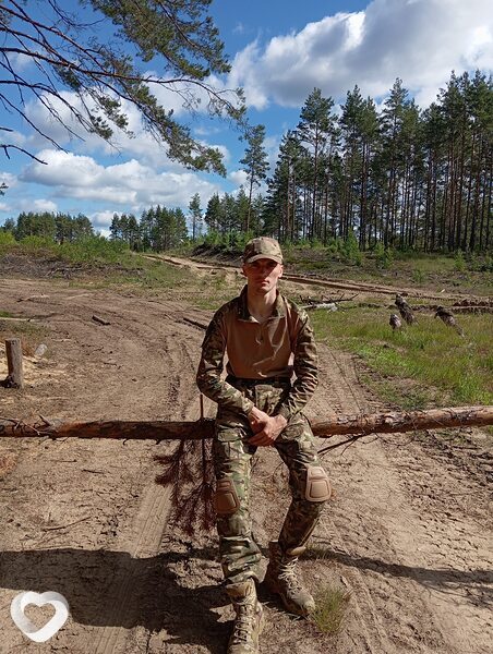 Денис, 22, Гродно — анкета №1371736