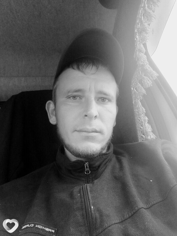 Дмитрий, 31, Омске — анкета №1372324