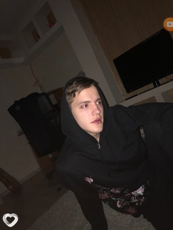 Андрей, 25, Ростове-на-Дону — анкета №1373428
