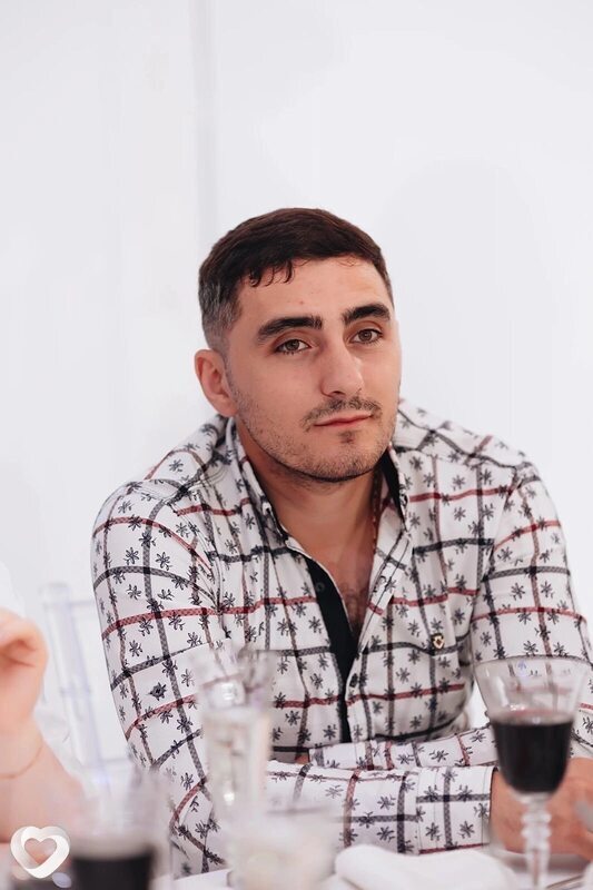Антонио, 27, Октябрьский (Башкортостан) — анкета №1373619