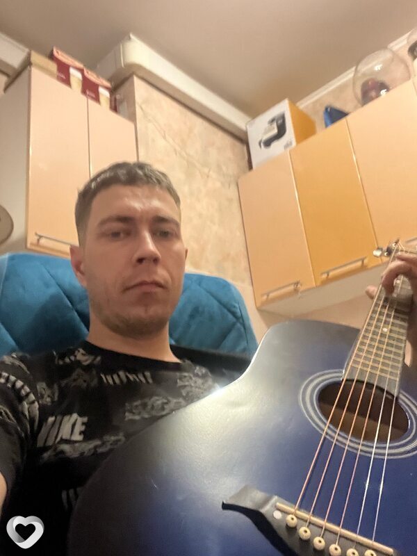 Антон, 31, Красноярске — анкета №1373660