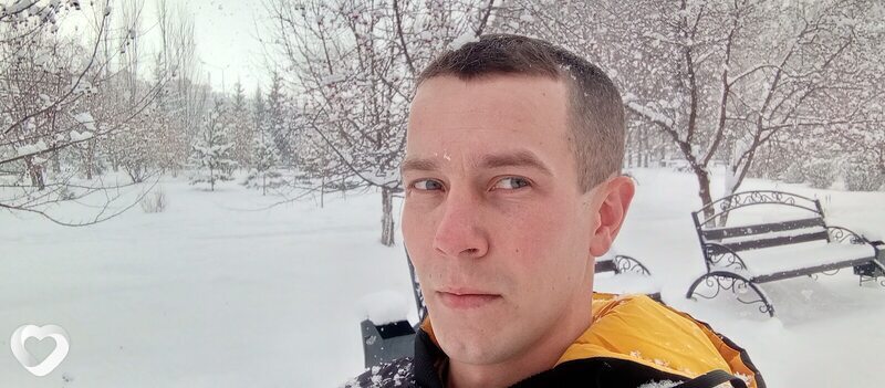 Андрей, 30, Луганске — анкета №1374095