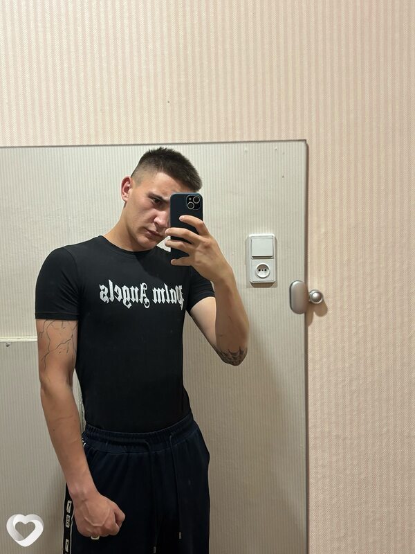 Александр, 21, Усть-Каменогорск — анкета №1373953