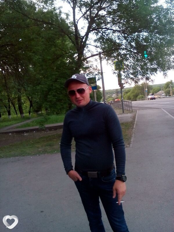Алексей, 36, Морозовске — анкета №1374057