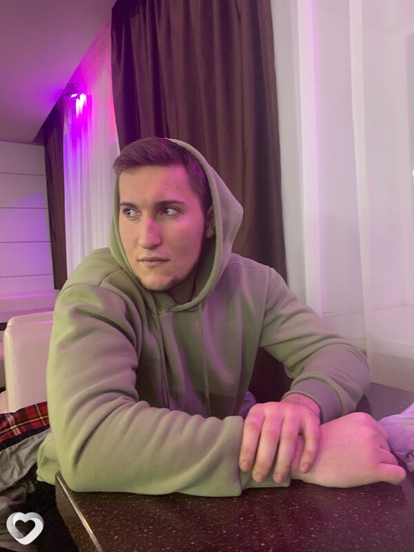 Илья, 26, Красногорске — анкета №1374426