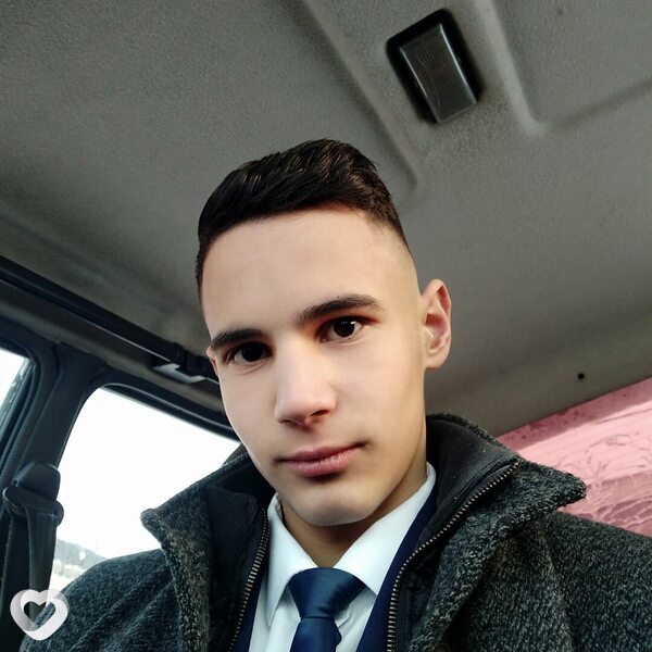 Влад, 25, Москве — анкета №1374671