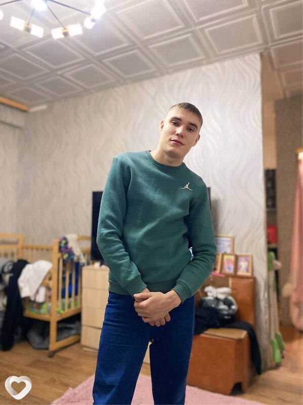 Денис, 21, Иркутске — анкета №1374951