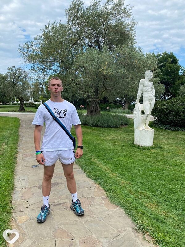 Дима, 21, Москве — анкета №1375061
