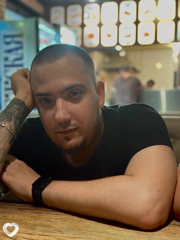 Олег, 31, Таганроге — анкета №1375379