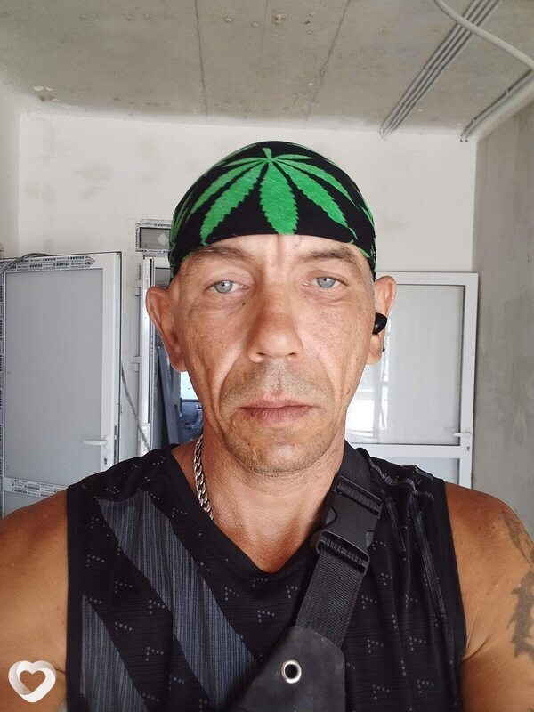 Юрий, 43, Ялте — анкета №1375317