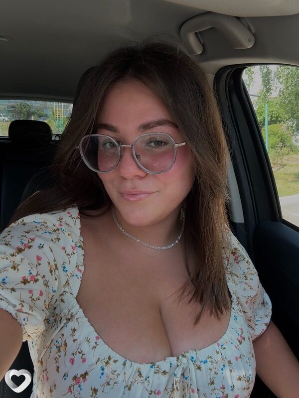 Алина, 25, Новомосковске — анкета №1375498