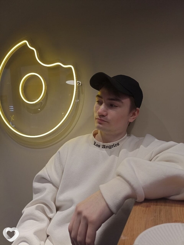 Vova, 31, Омске — анкета №1376087