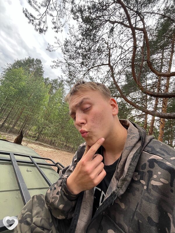 Дима, 20, Москве — анкета №1376593