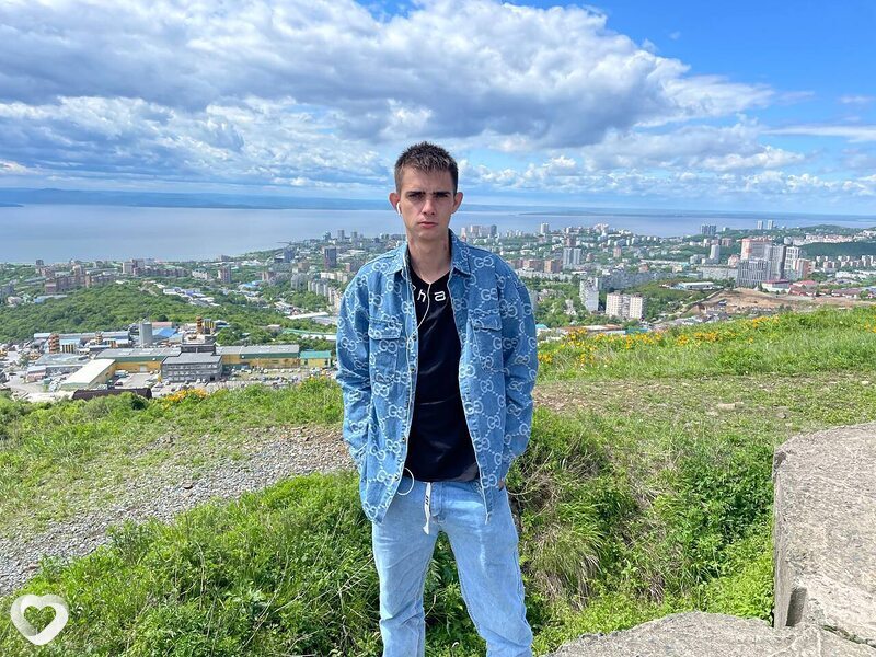 Денис, Облучье