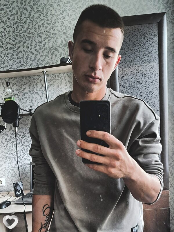 Александр, 25, Заринске — анкета №1376764
