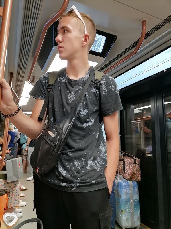 Роман, 21, Архангельске — анкета №1376831