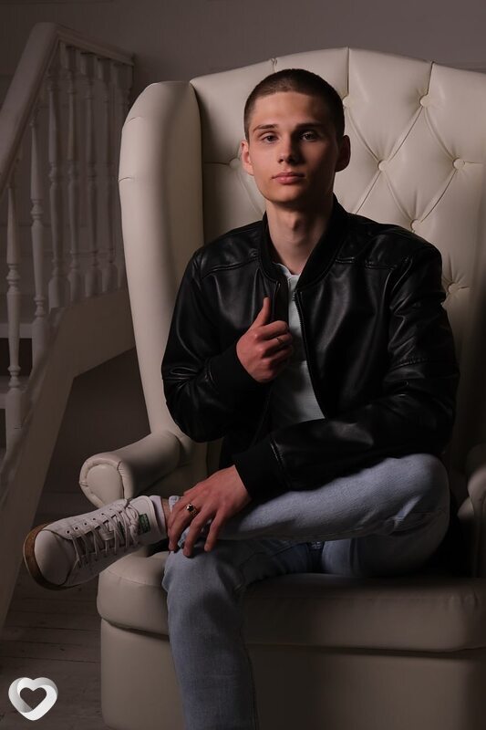 Макс, 26, Москве — анкета №1376839