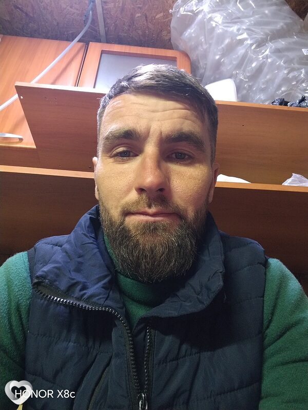 Виктор, 34, Сургуте — анкета №1377095
