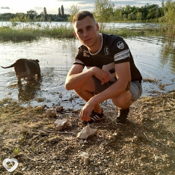 Максим, 29, Горловке — анкета №1377713
