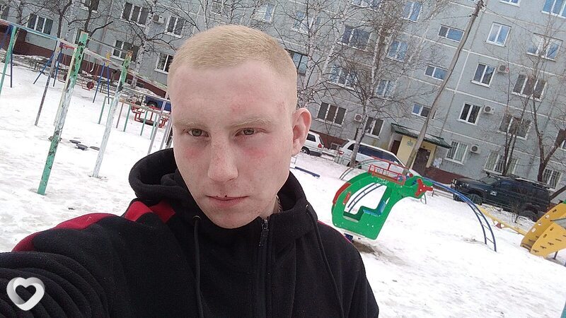 Кирилл, 25, Благовещенске — анкета №1377317