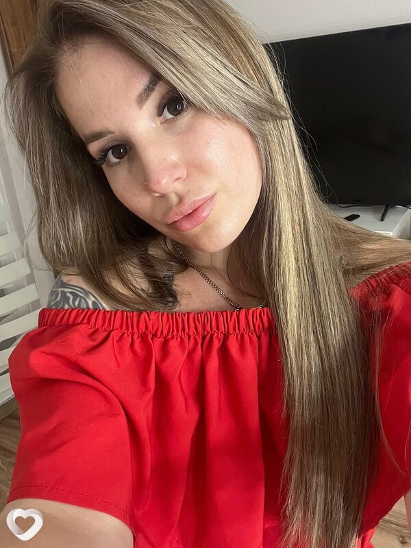 Анна, 30, Енакиеве — анкета №1377196