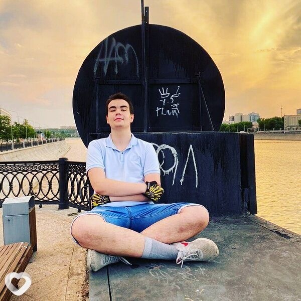 Виталий, 27, Москве — анкета №1377197