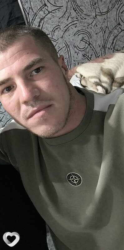Дмитрий, 29, Луганске — анкета №1377198