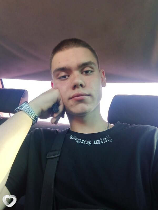 Павел, 20, Москве — анкета №1377605