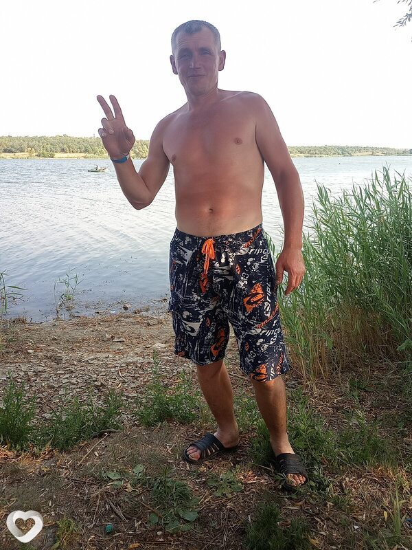 Денис, 44, Красном Луче — анкета №1377817