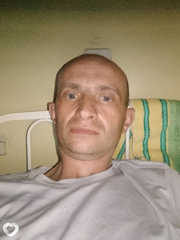 Миша, 37, Енакиеве — анкета №1377925