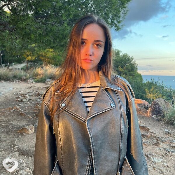 Анна, 26, Новосибирске — анкета №1378046