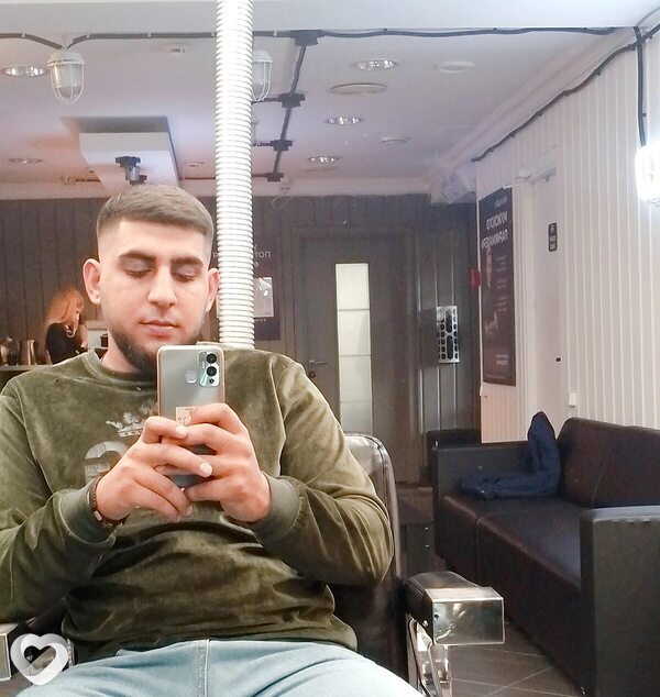 Кирилл, 31, Москве — анкета №1378166