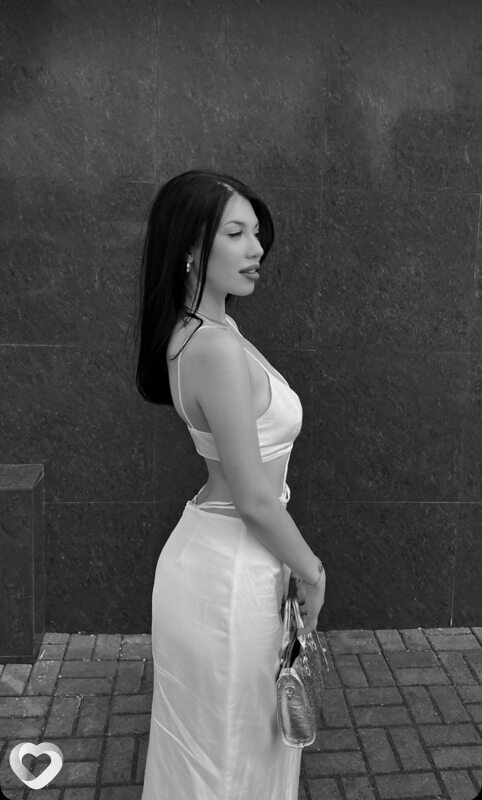 Катя, 22, Югорске — анкета №1377974