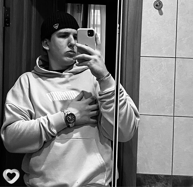 Иван, 20, Санкт-Петербурге — анкета №1378457