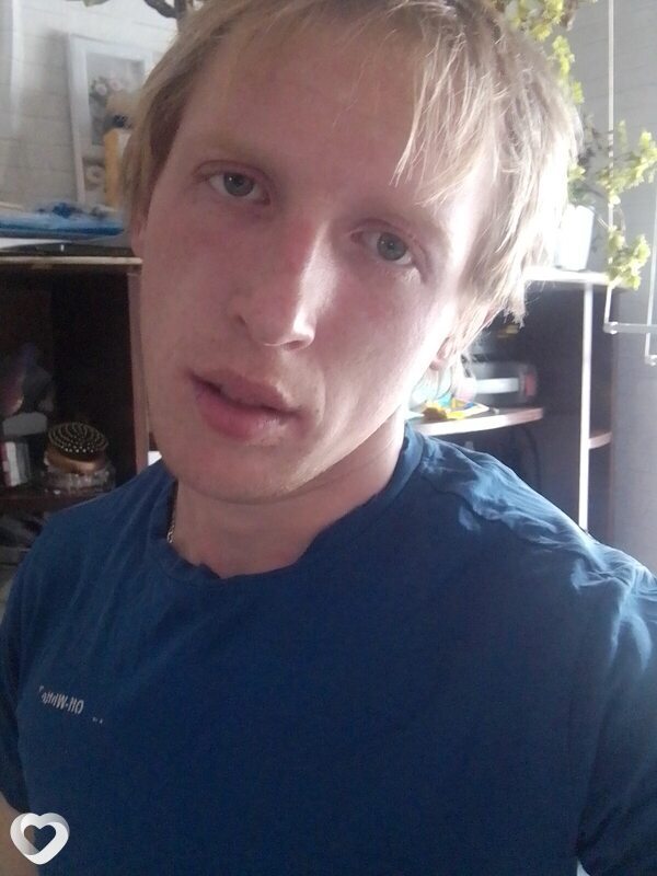Максим, 24, Таштаголе — анкета №1379228