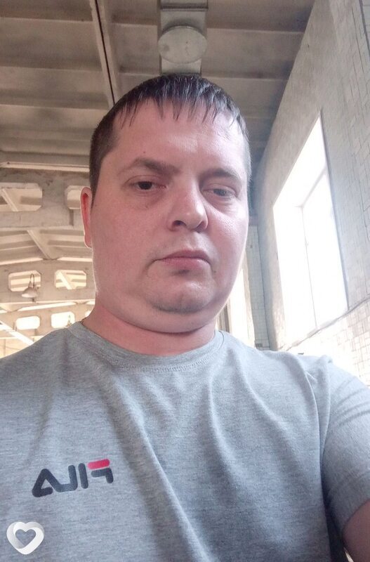 Валерий, 33, Новотроицке — анкета №1379343
