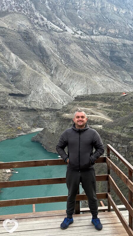 Арсений, 39, Саратове — анкета №1379685