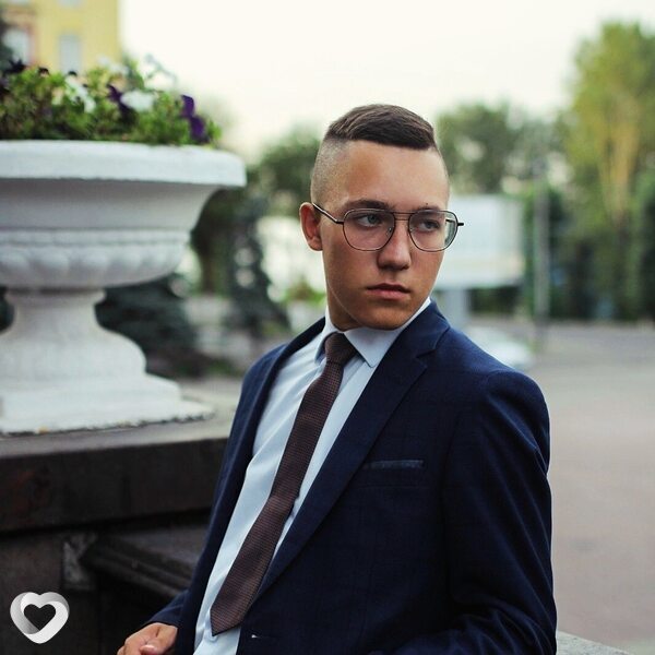 Артем, 20, Прокопьевске — анкета №1380435