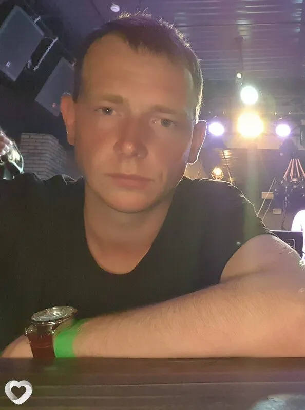 Михаил, 24, Барнауле — анкета №1380159