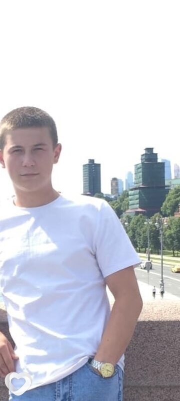 Альберт, 23, Москве — анкета №1380594