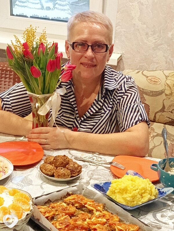 Лена, 47, Слуцке — анкета №1381406