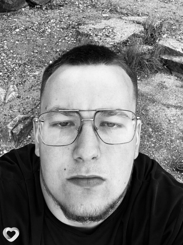 Дмитрий, 20, Благовещенске — анкета №1381637