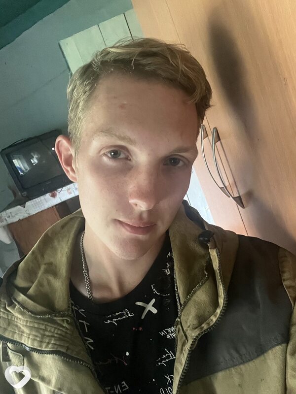 Лев, 24, Челябинске — анкета №1382309